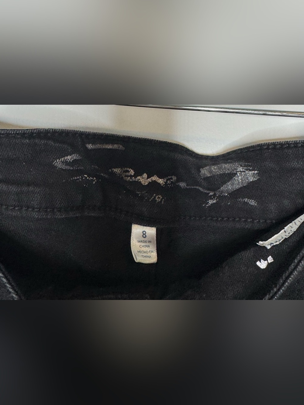 Seven7 Black Denim distressed weekend Shorts cotton blend stretch size 8 - Picture 2 of 4